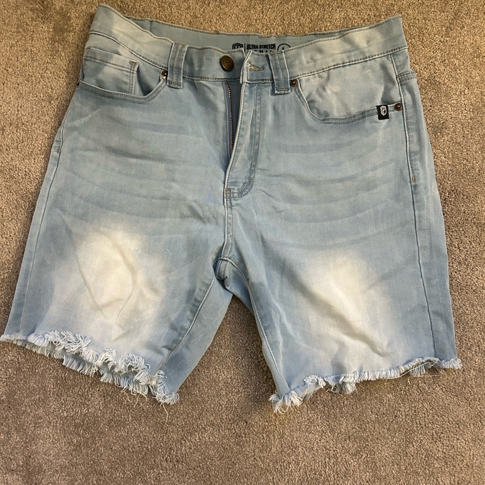 Light use BORN PRIMITIVE Jorts men’s size L in light denim wash extreme flex